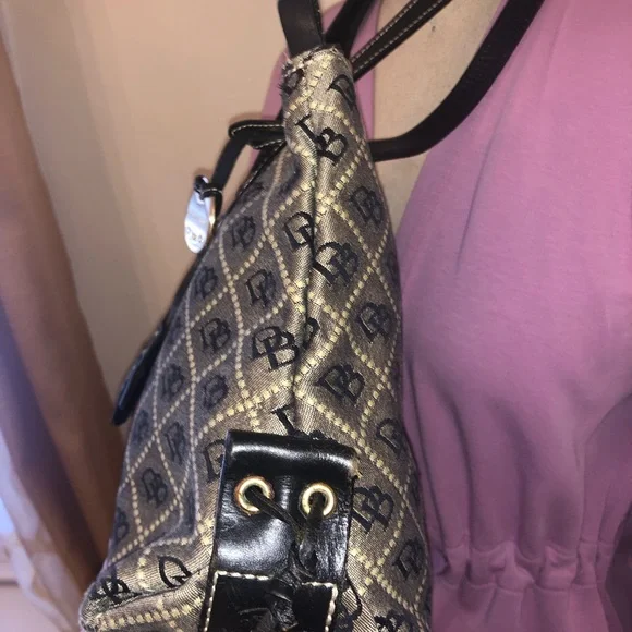 Dooney & bourke tote - Picture 6 of 16